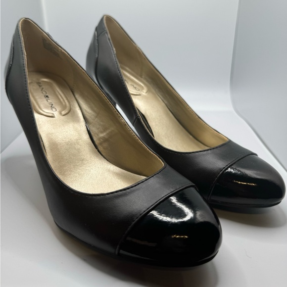 NWT Bandolino Black 3" heels pump block slip on shoes 7.5M - Picture 8 of 9
